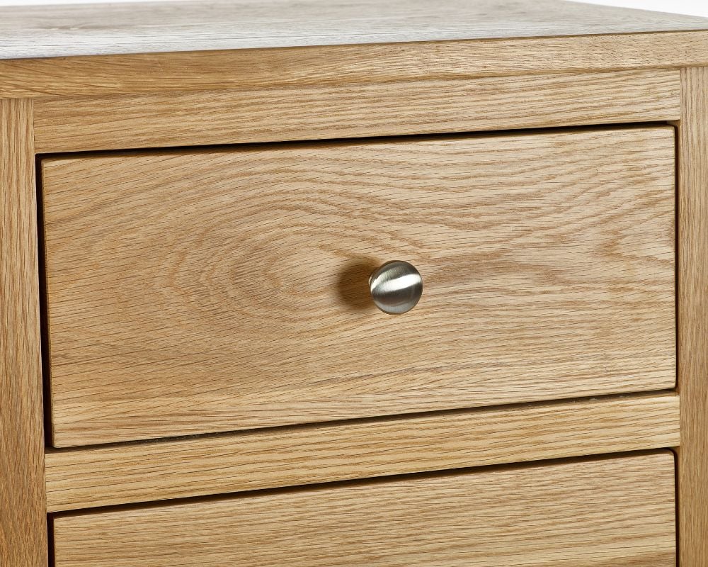 Mallory Oak Wooden 3 Drawer Bedside Table