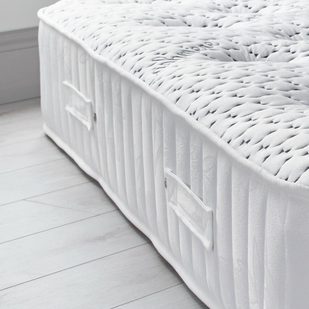 Cashmere 3000 Pocket Sprung Memory Foam Mattress Side Image