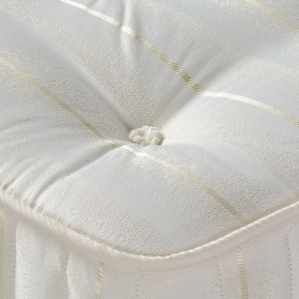 Happy Beds Supreme Hybrid Mattress Close-up