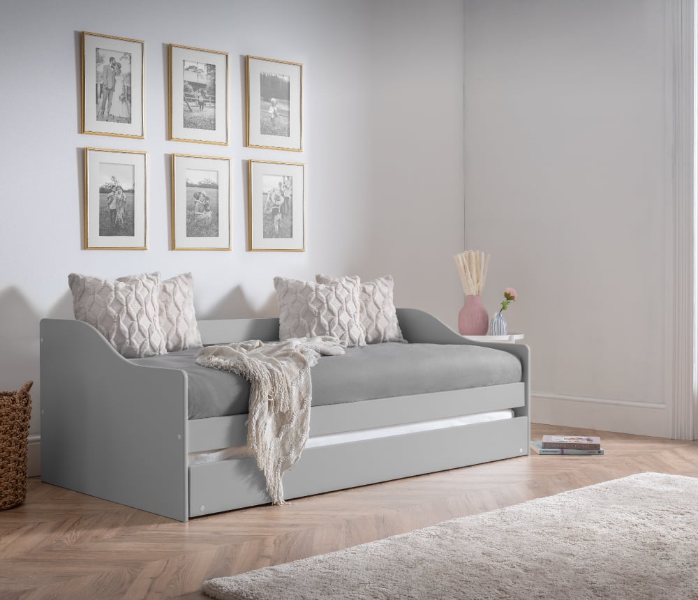 Elba Dove Grey Day Bed and Trundle, Trundle Close-Up