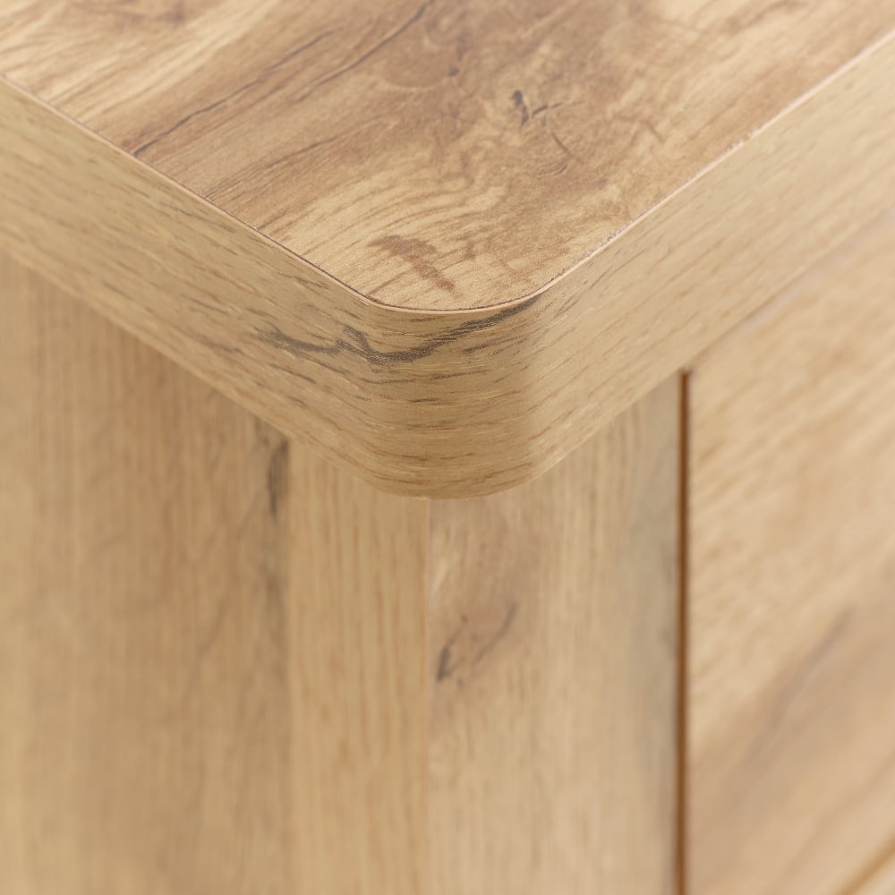 Hampstead Oak Wooden 6 Drawer Chest Close-Up