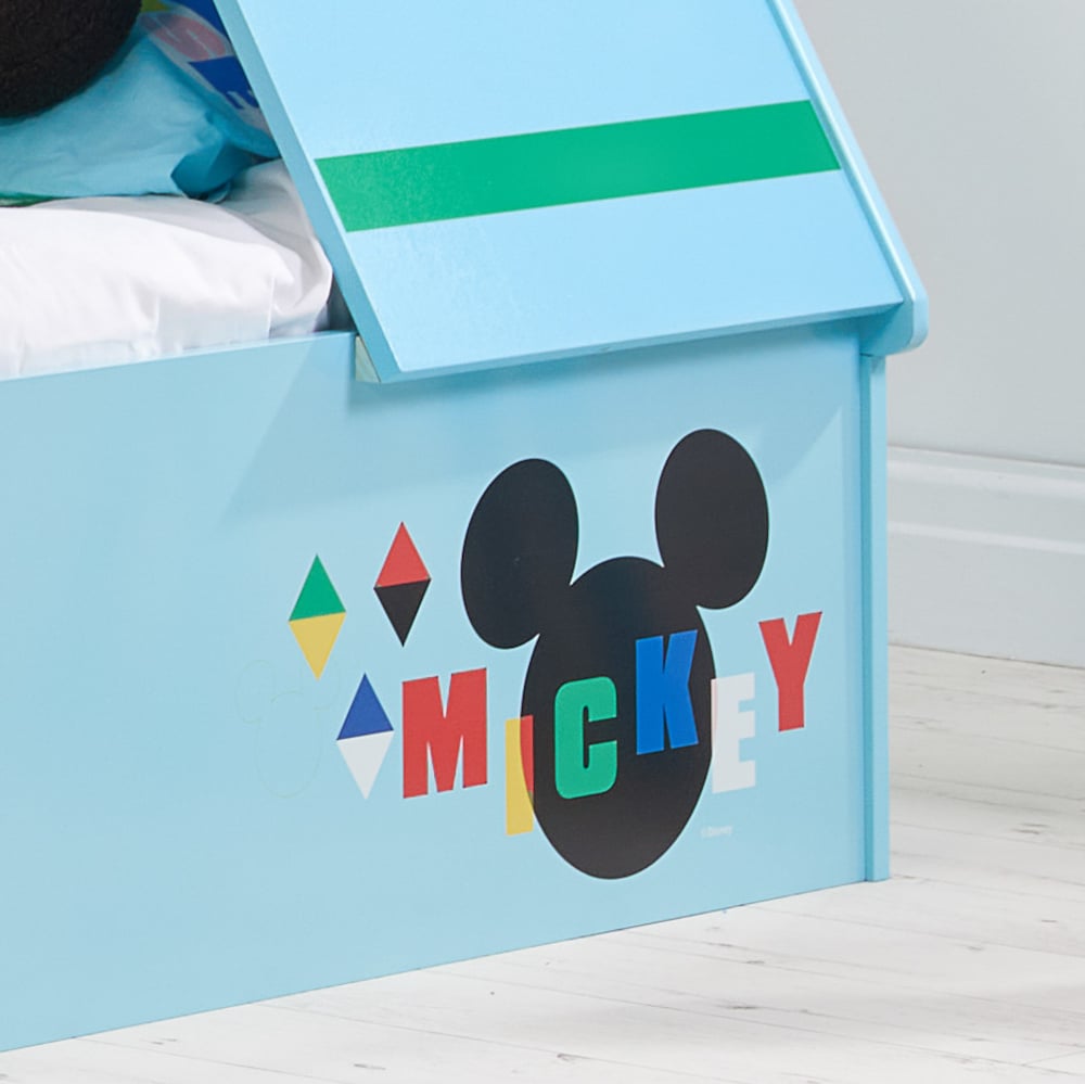 Disney Mickey Mouse Tent Bed, Bed Close-Up