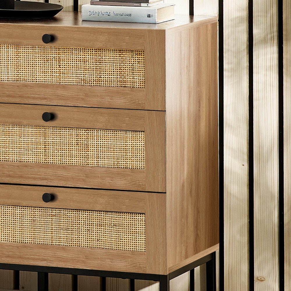 Padstow Oak and Rattan 6 Drawer Chest, Chest Close-Up