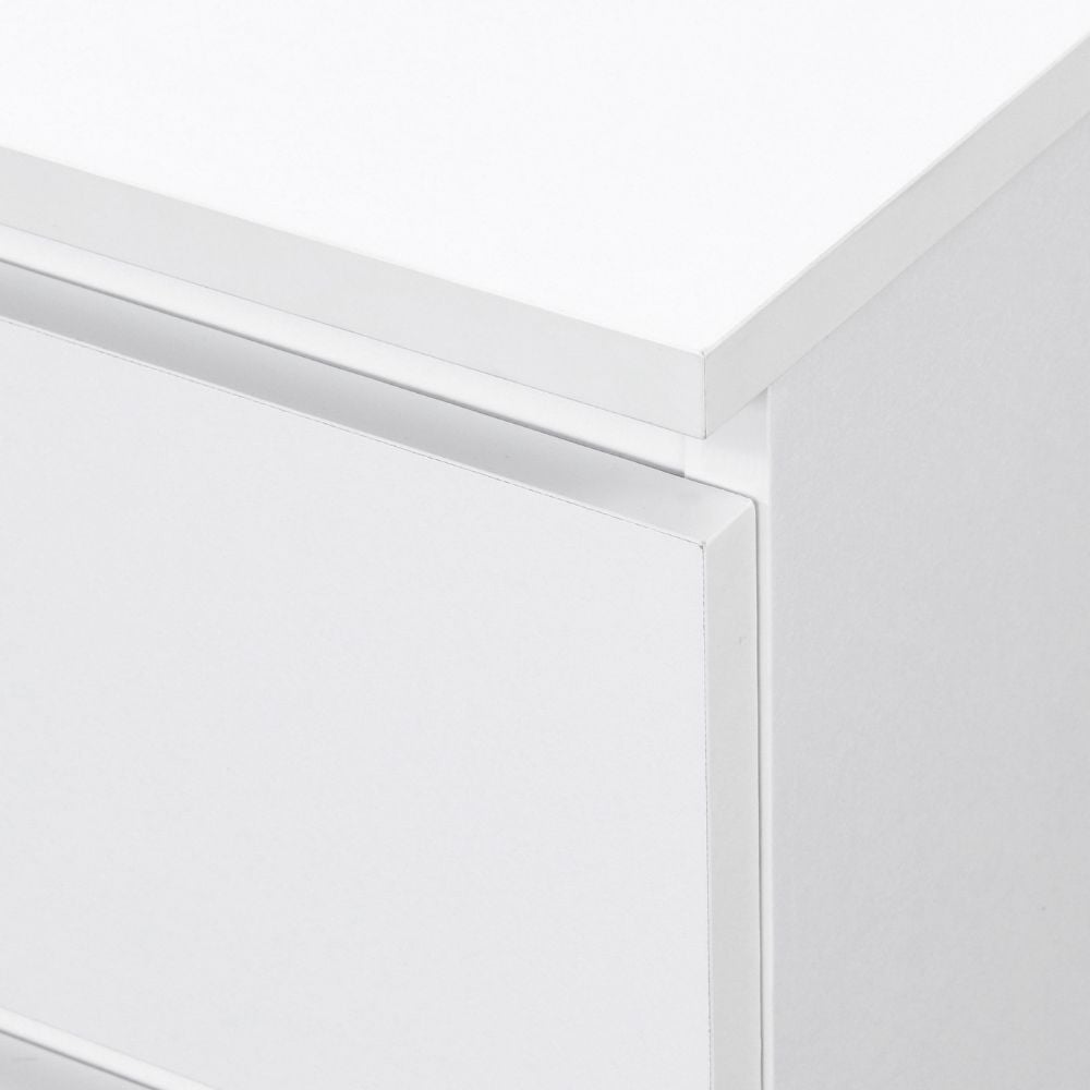 Oslo White 3-Drawer Bedside Table Close-Up