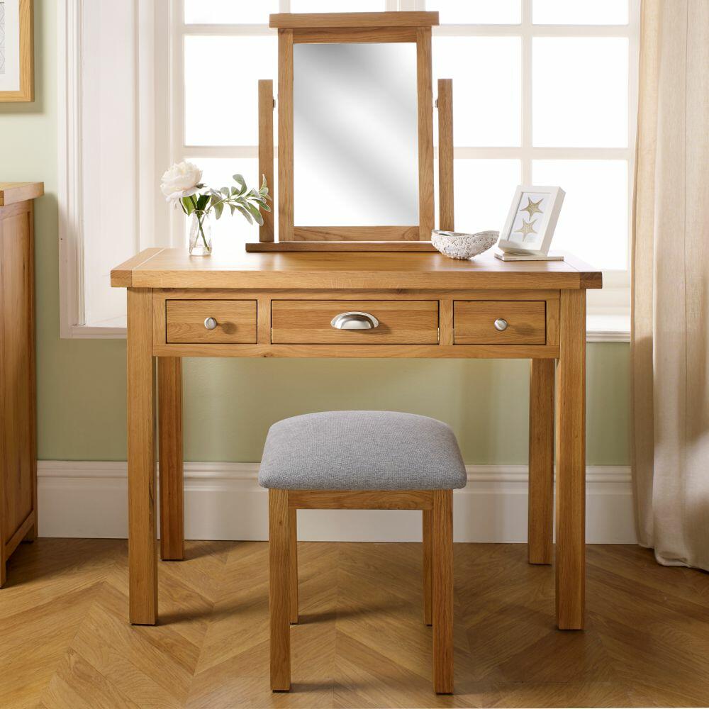 Happy Beds Woburn Oak Wooden Stool With 3 Drawer Dressing Table