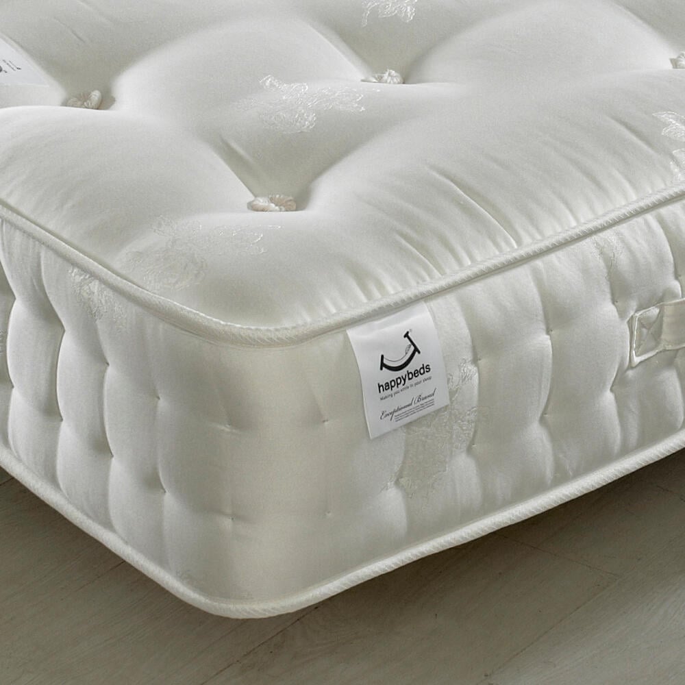 Happy Beds Signature Gold 1800 Hybrid Mattress Corner Close-up