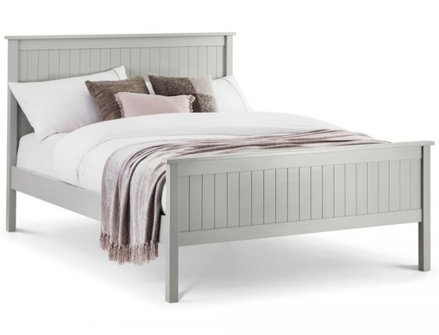 Maine Dove Grey Wooden Bed