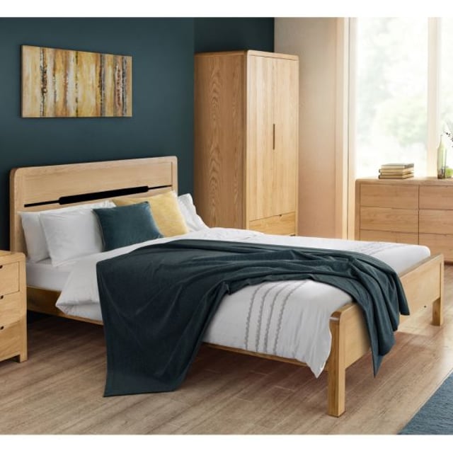 Curve Oak Wooden Bed