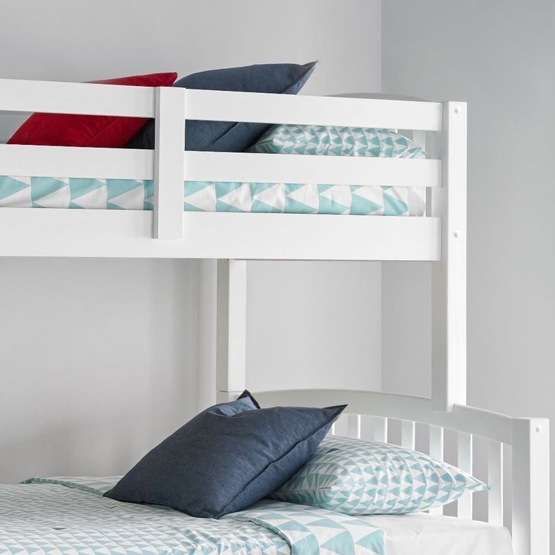 American White Wooden Triple Sleeper Bunk Bed
