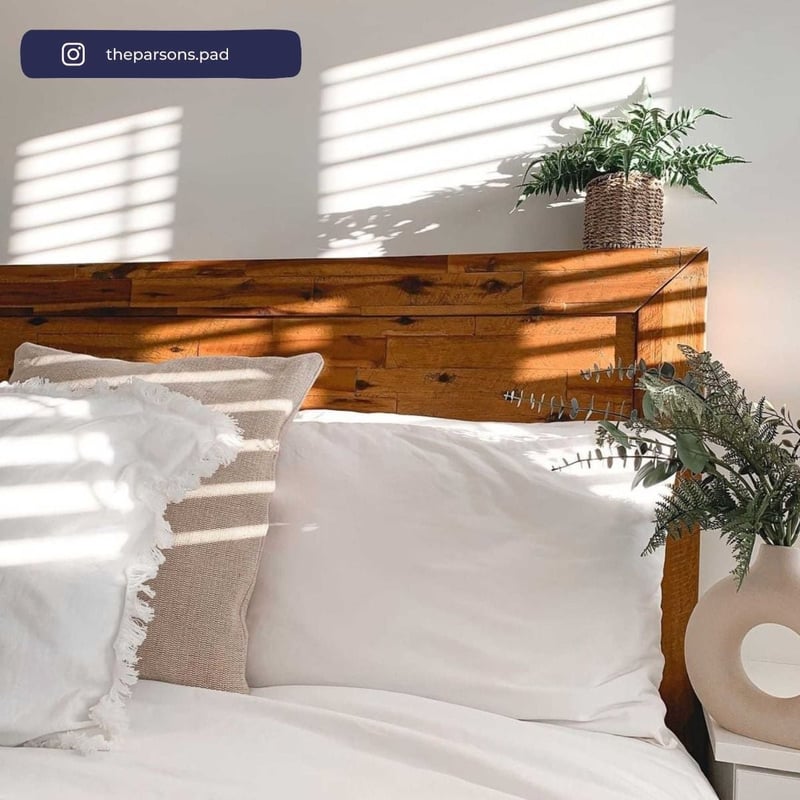 Hoxton Rustic Oak Wooden Bed Frame 6ft Super King Size