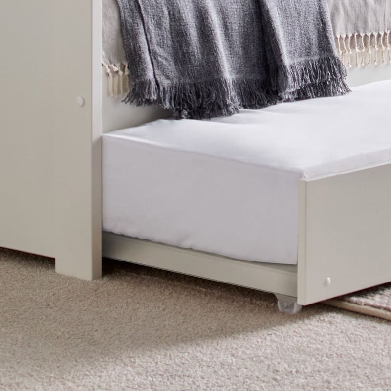 Tyler White Wooden Day Bed with Guest Bed Trundle