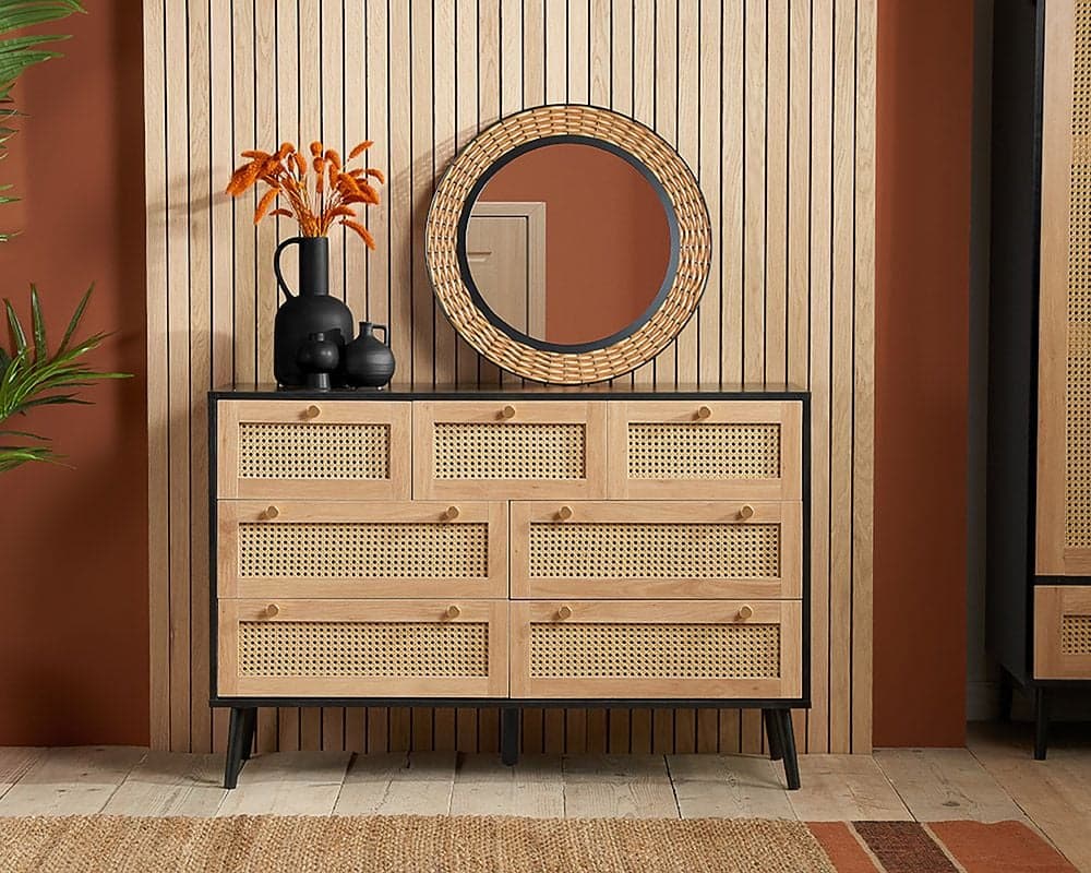 Black 7 outlet drawer dresser