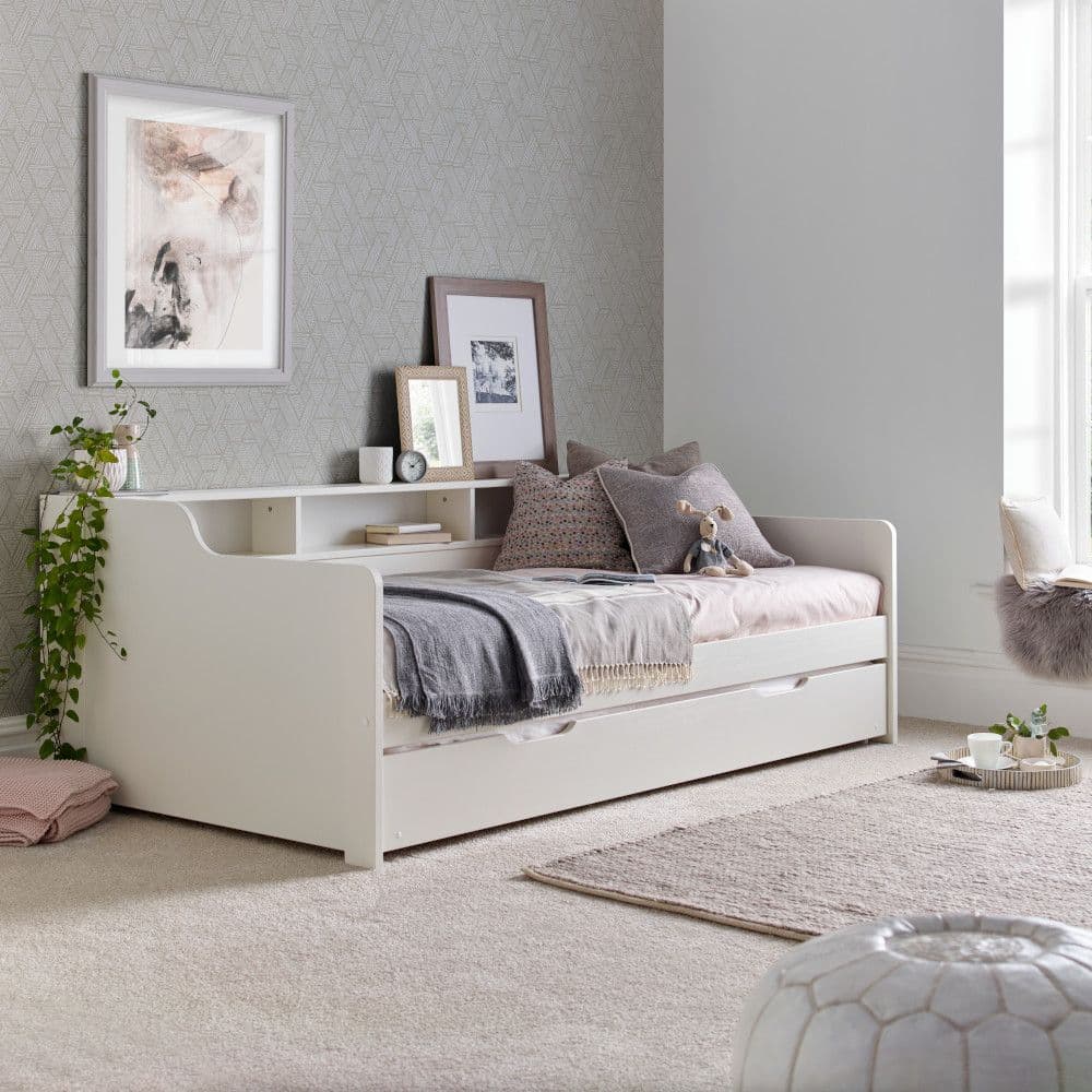 White leather daybed shop with trundle