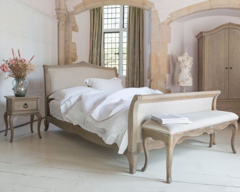 Willis gambier store sleigh bed