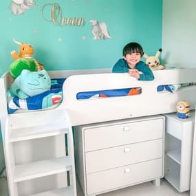 @raisinglittlesheks_