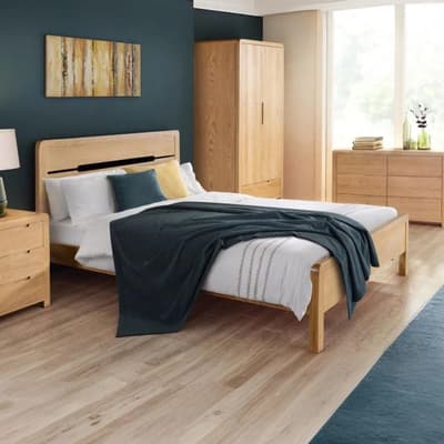 Curve Oak Wooden Bed