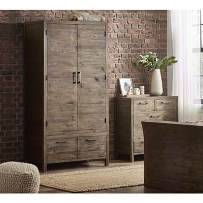 Heritage Pine Wooden 2 Door 2 Drawer Wardrobe