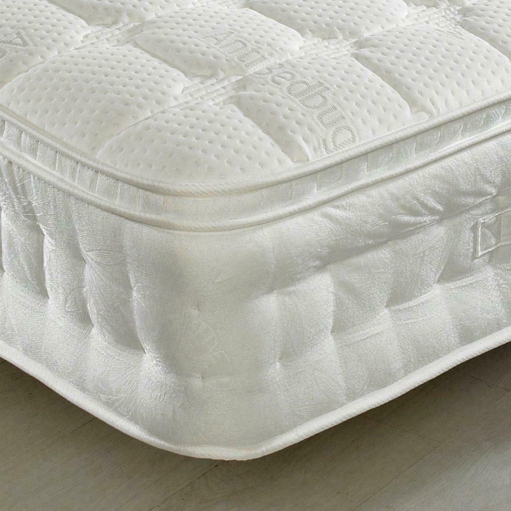 Anti-Bed Bug 1500 Pocket Sprung Memory, Latex and Reflex Foam Pillow Top Mattress - 4ft Small Double (120 x 190 cm)